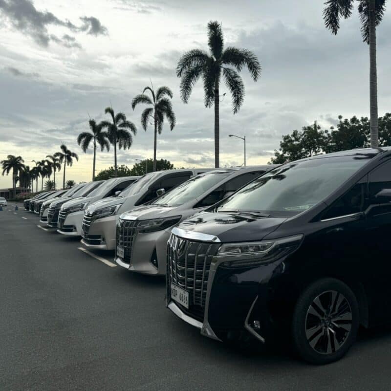 Rent a car with chauffeur in Manila