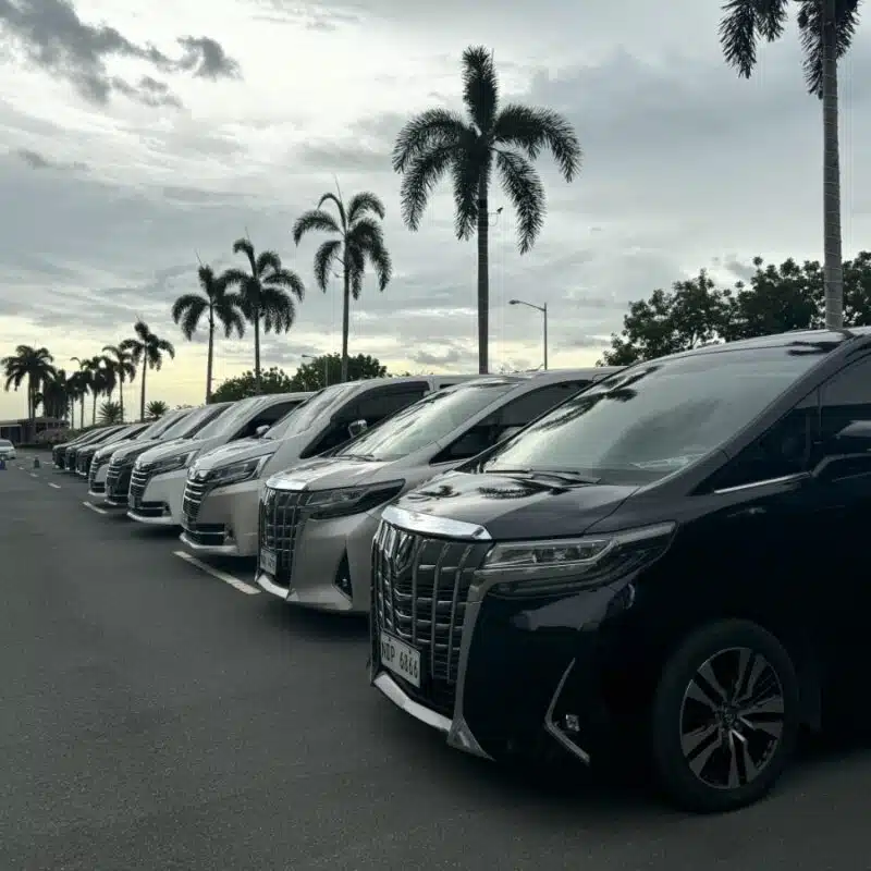 Rent a car with chauffeur in Manila
